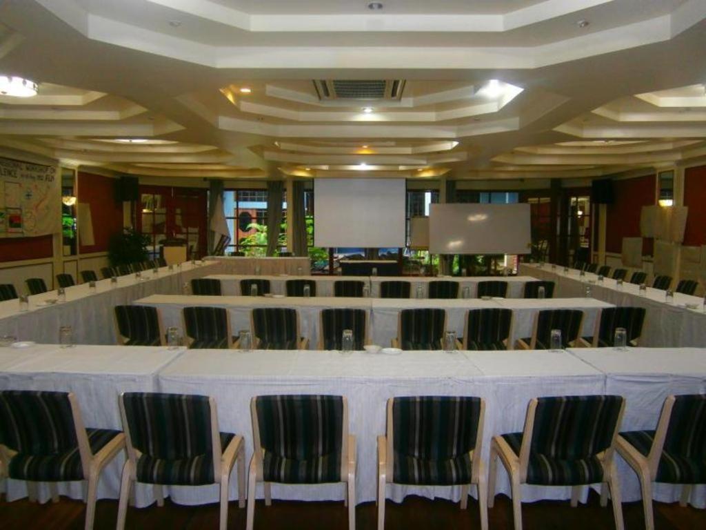 Southern Cross Hotel Suva Esterno foto