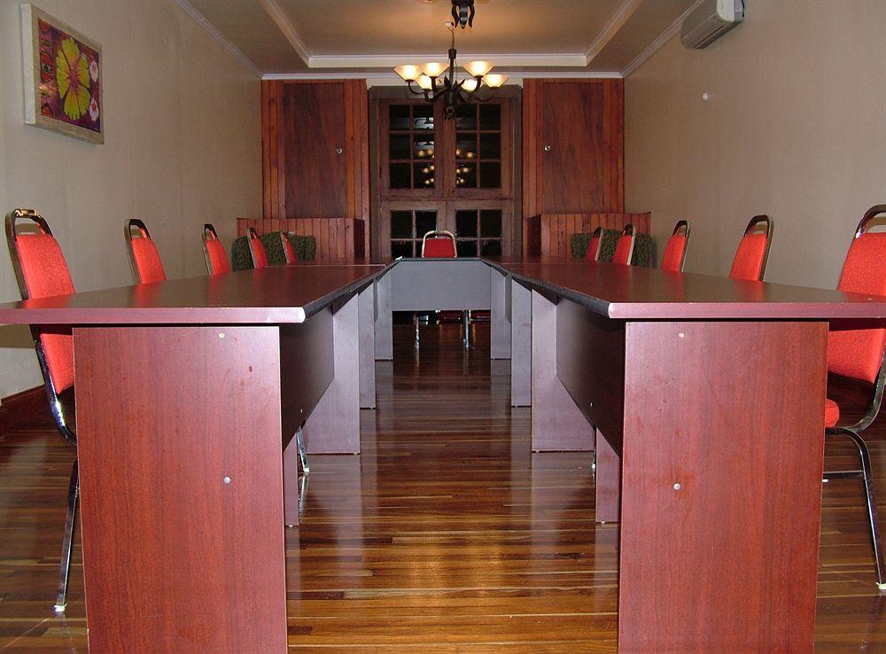 Southern Cross Hotel Suva Esterno foto