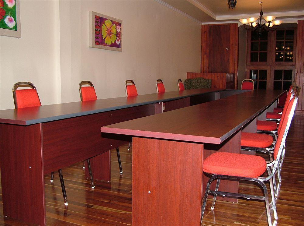 Southern Cross Hotel Suva Esterno foto
