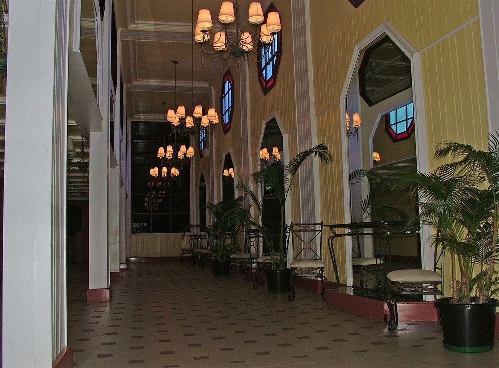 Southern Cross Hotel Suva Esterno foto