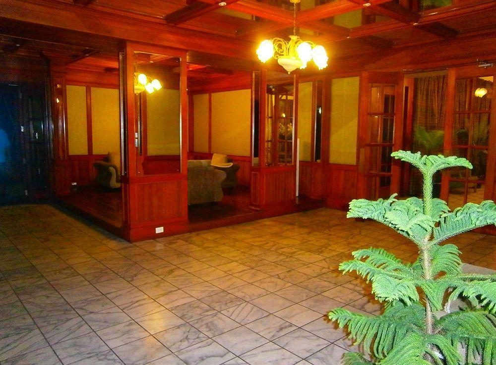 Southern Cross Hotel Suva Esterno foto